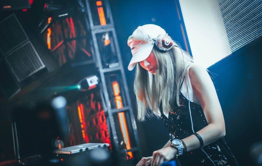 全英文House音乐广州潮人SpacePlus酒吧蹦迪神曲串烧